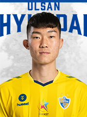 https://img.021web.cn/img/football/player/bb905e5bbb6f4c14e91cbc5cb5c8d961.jpg